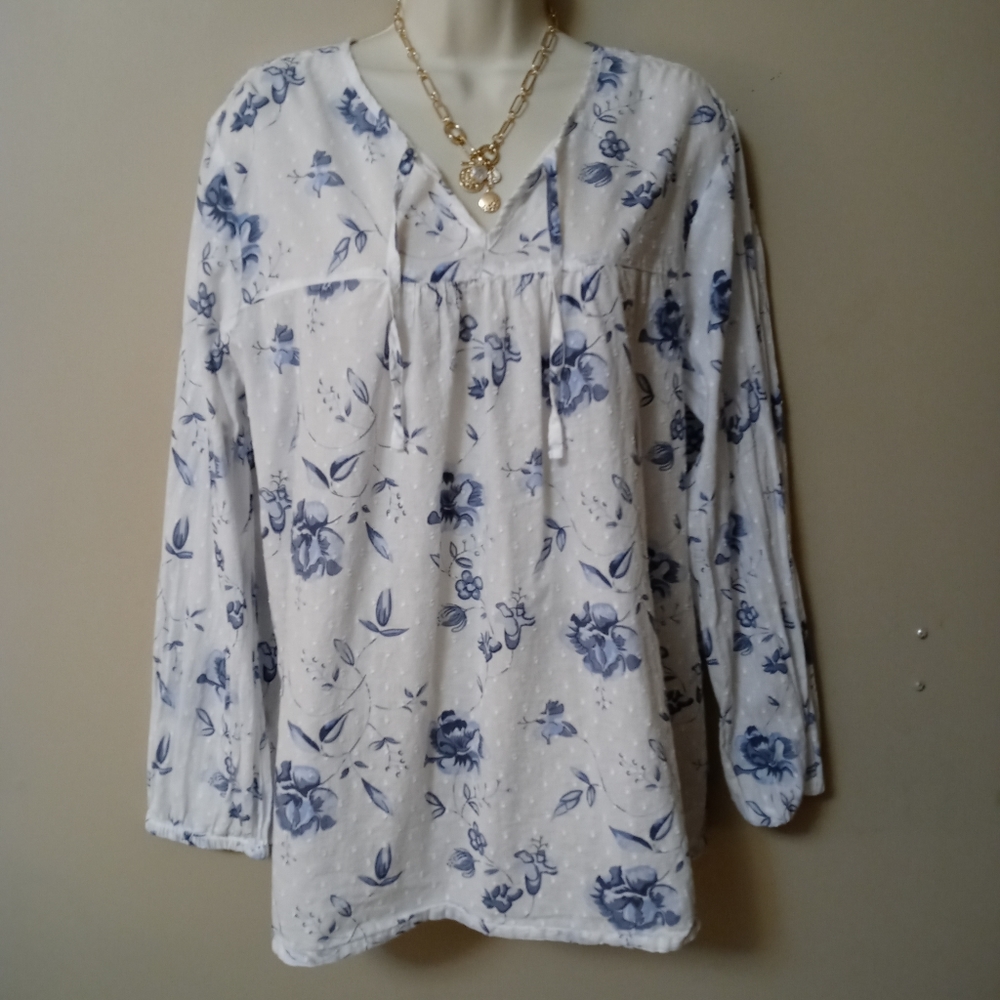 Babydoll tunic style dotted cotton floral. XL so pretty